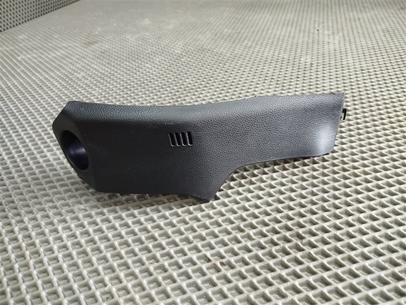 Накладка на торпедо, 2825 рублей, Санкт-Петербург