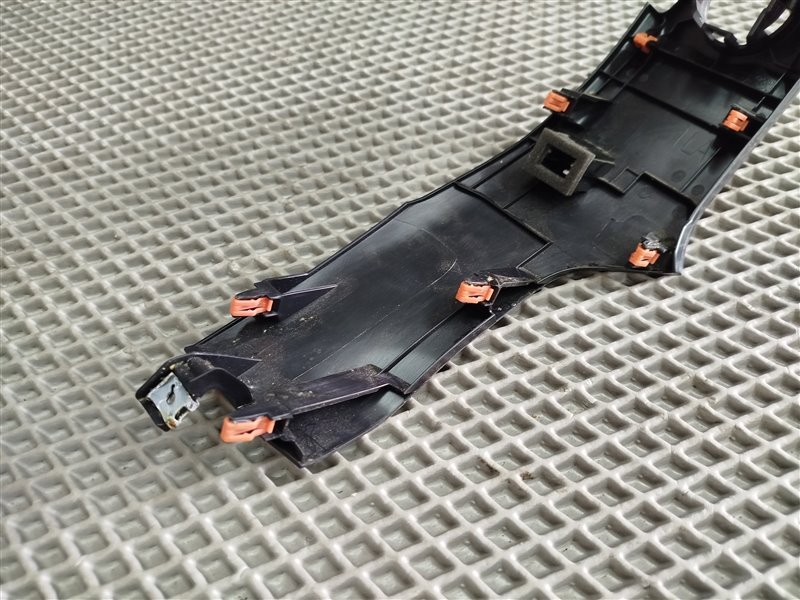 Накладка на торпедо, 2825 рублей, Санкт-Петербург