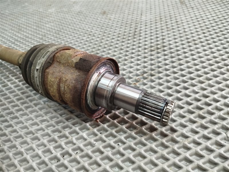 полуось, 9375 рублей, Санкт-Петербург