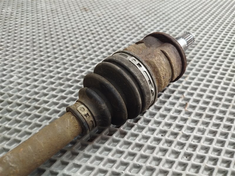 полуось, 9375 рублей, Санкт-Петербург