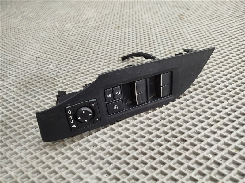 блок кнопок стеклоподъемника, 15065 рублей, Санкт-Петербург