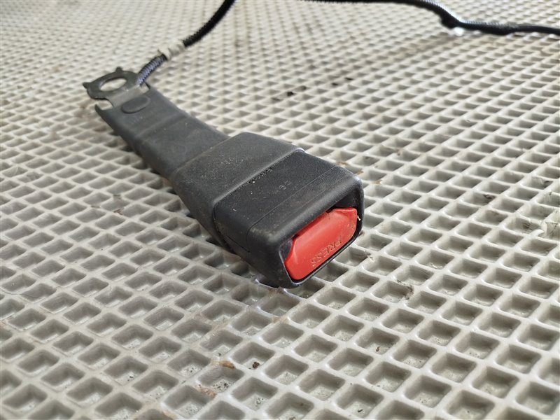 замок ремня безопасности, 2825 рублей, Санкт-Петербург