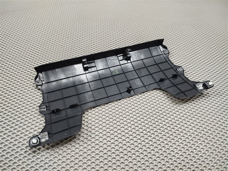 накладка под торпедо, 1890 рублей, Санкт-Петербург