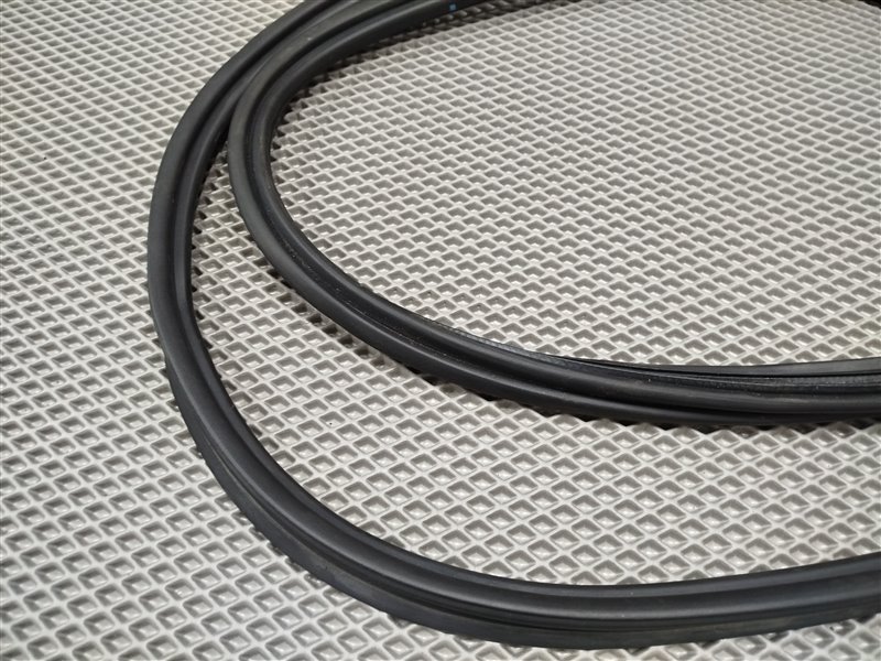 уплотнитель багажника, 3290 рублей, Санкт-Петербург