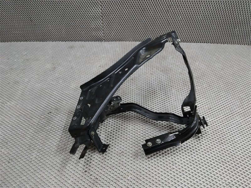 кронштейн фары, 7570 рублей, Санкт-Петербург