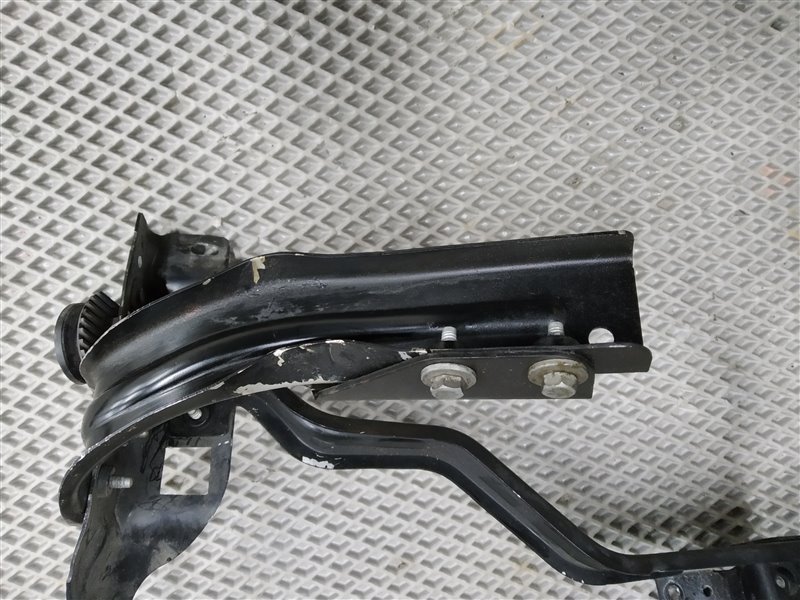 кронштейн фары, 7570 рублей, Санкт-Петербург