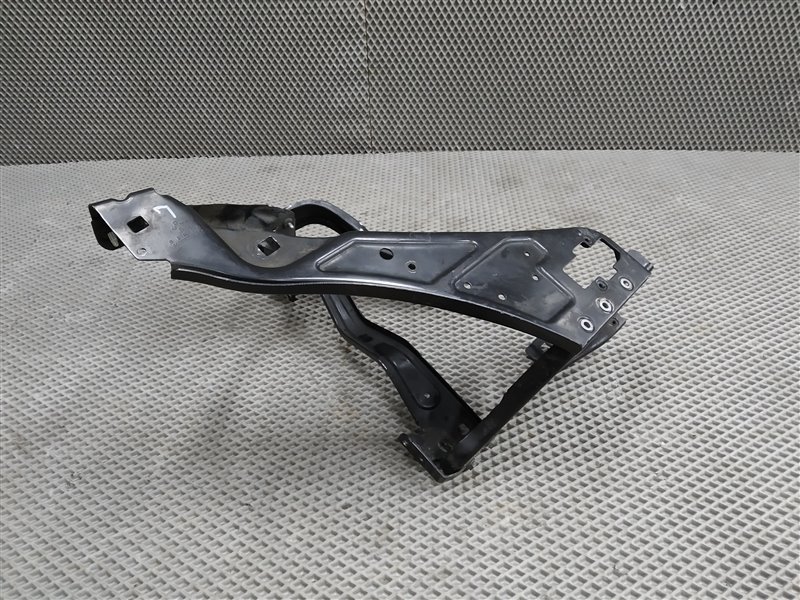 кронштейн фары, 7570 рублей, Санкт-Петербург