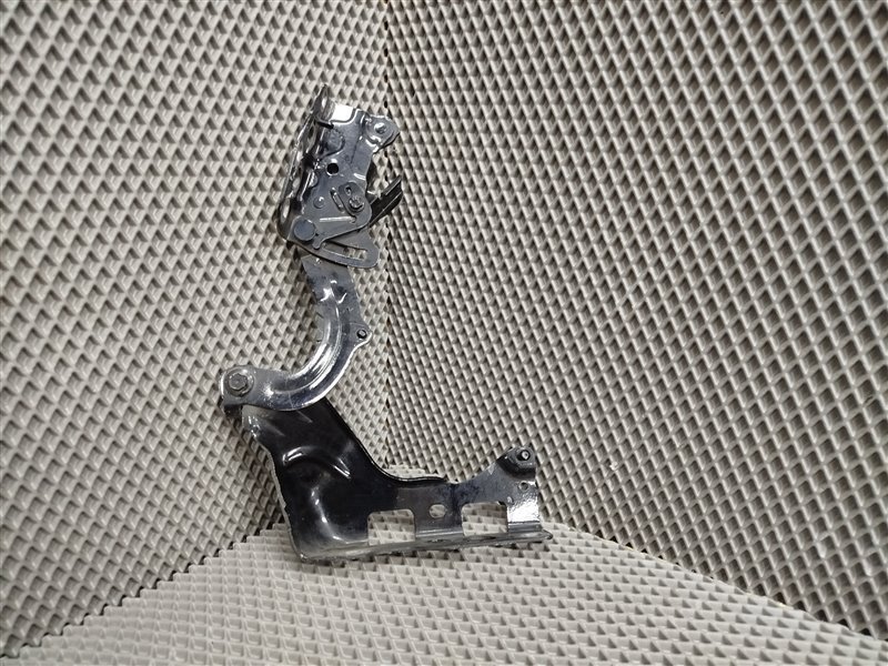 петля капота, 4245 рублей, Санкт-Петербург