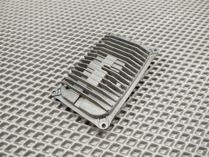 Блок управления фарой, 13185 рублей, Санкт-Петербург