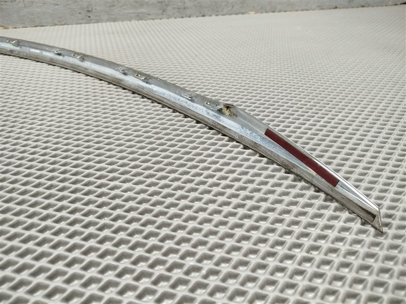 Накладка крышки багажника, 1895 рублей, Санкт-Петербург