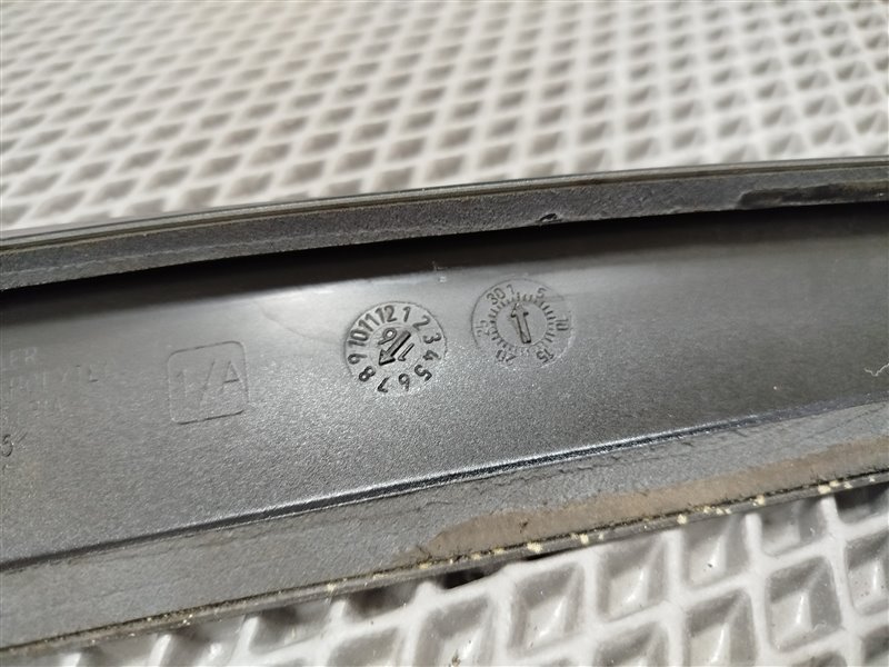 спойлер, 18830 рублей, Санкт-Петербург