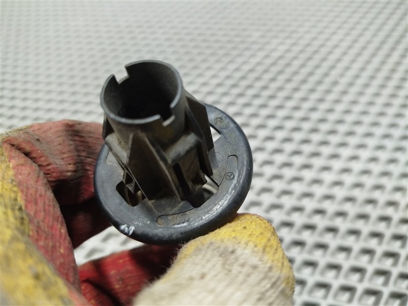 пружина капота, 1420 рублей, Санкт-Петербург