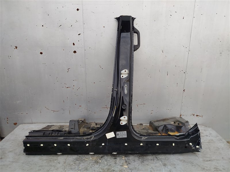 стойка кузова, 61010 рублей, Санкт-Петербург