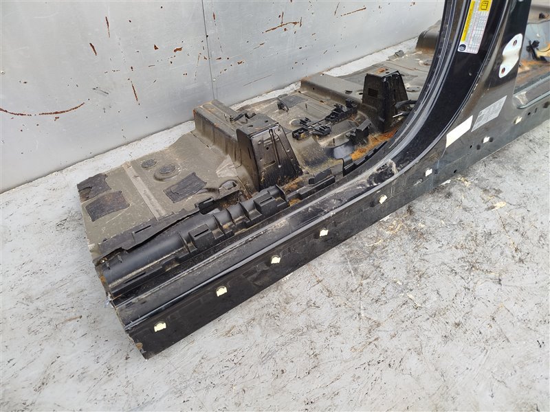 стойка кузова, 61010 рублей, Санкт-Петербург