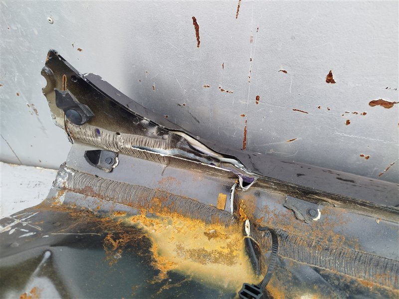 стойка кузова, 61010 рублей, Санкт-Петербург