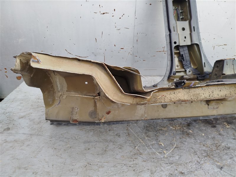 стойка кузова, 61010 рублей, Санкт-Петербург