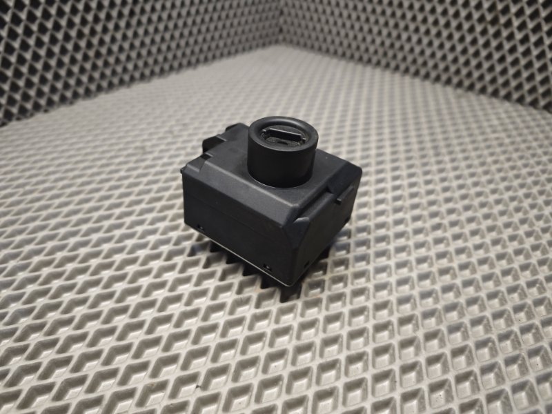 замок зажигания с ключом, 25365 рублей, Санкт-Петербург