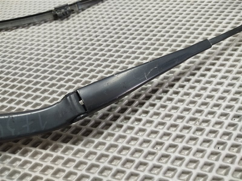 поводок стеклоочистителя, 3600 рублей, Санкт-Петербург