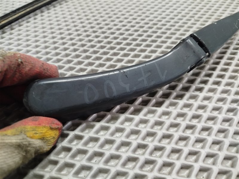 поводок стеклоочистителя, 3600 рублей, Санкт-Петербург