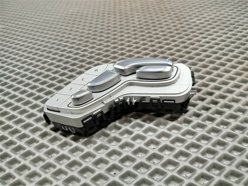 кнопки управления сиденьем, 3900 рублей, Санкт-Петербург