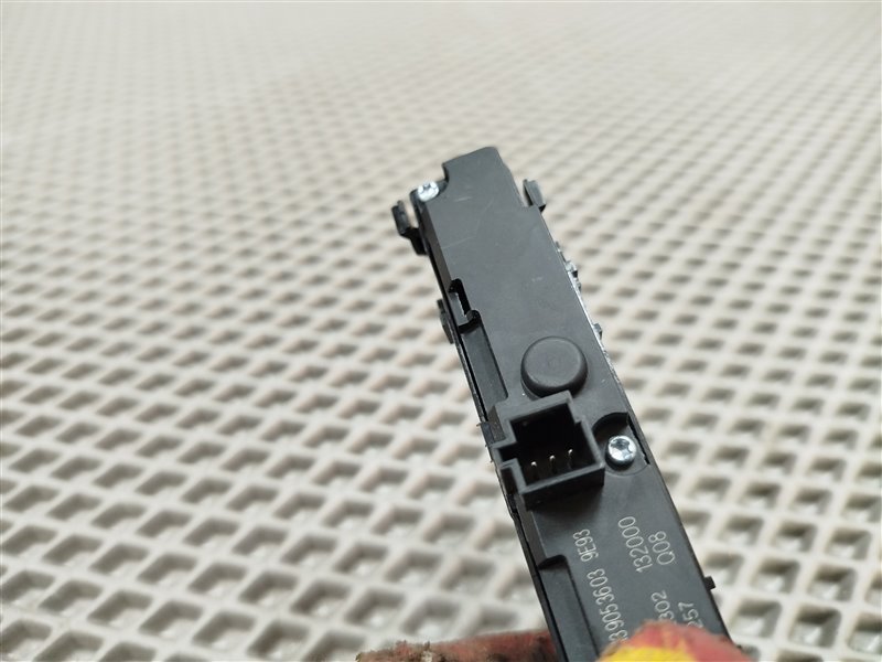 кнопки управления радаром, 8990 рублей, Санкт-Петербург