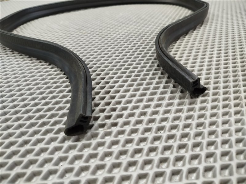 уплотнитель капота, 2500 рублей, Санкт-Петербург