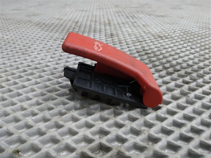 ручка открывания капота, 1520 рублей, Санкт-Петербург