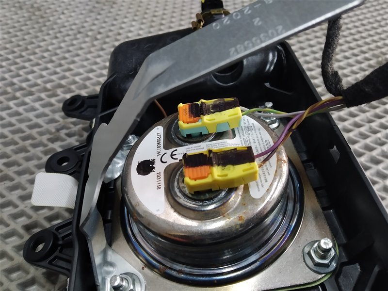 подушка в торпедо, 22000 рублей, Санкт-Петербург