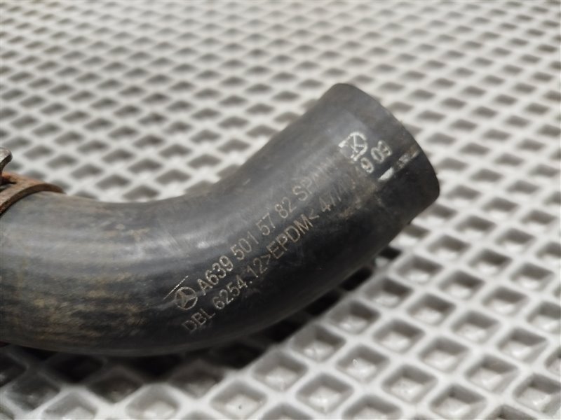 патрубок охлаждения, 2000 рублей, Санкт-Петербург