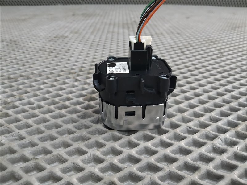 кнопка старт / стоп, 2400 рублей, Санкт-Петербург