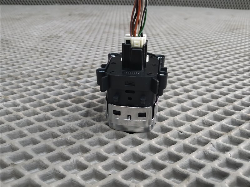 кнопка старт / стоп, 2400 рублей, Санкт-Петербург