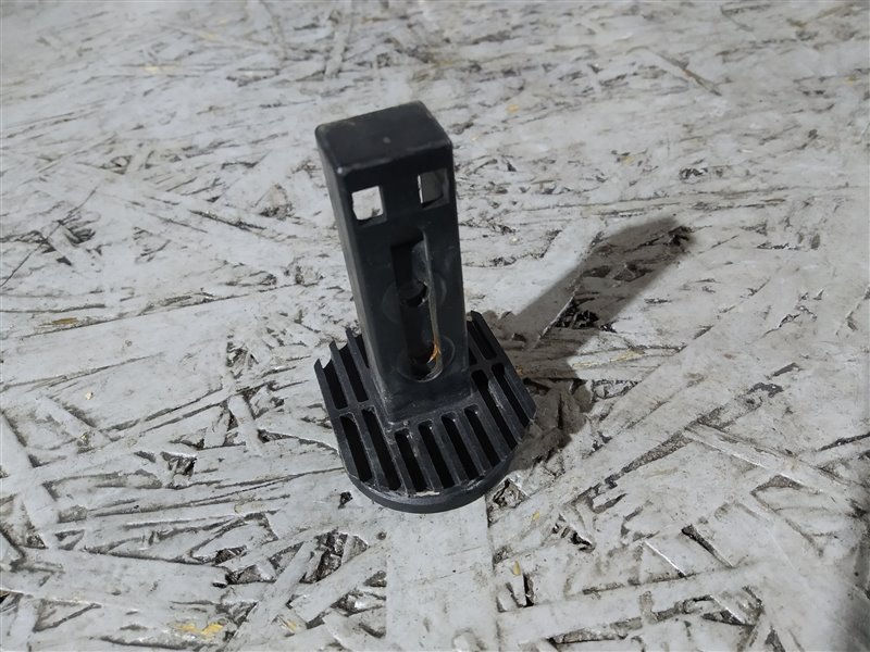 направляющая бампера, 1425 рублей, Санкт-Петербург