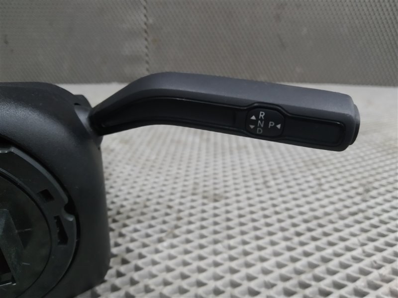 подрулевой переключатель, 32000 рублей, Санкт-Петербург