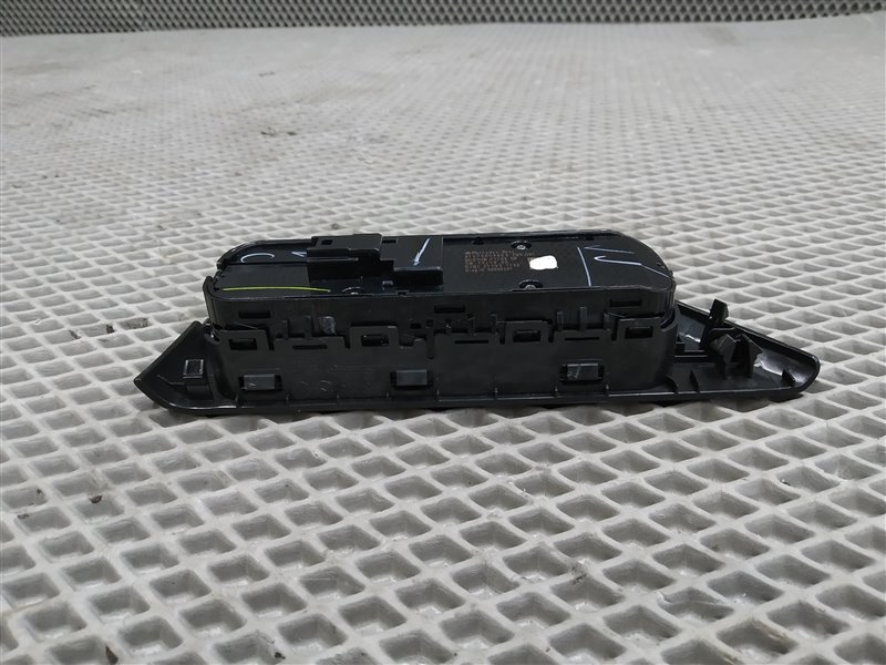 блок кнопок стеклоподъемника, 7300 рублей, Санкт-Петербург