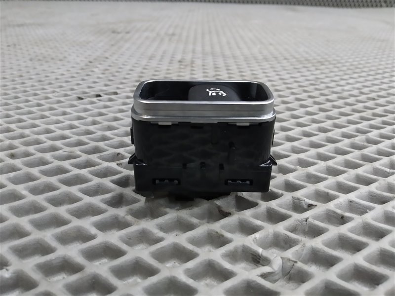 кнопка крышки багажника, 2500 рублей, Санкт-Петербург