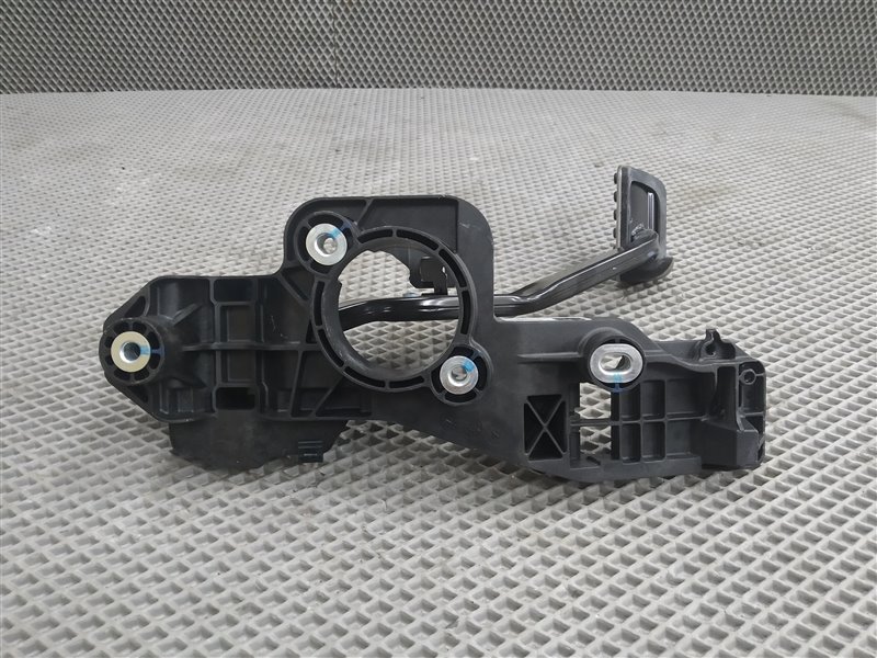 педаль тормоза, 5000 рублей, Санкт-Петербург