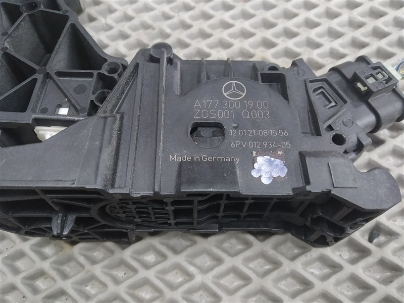 педаль газа, 5000 рублей, Санкт-Петербург