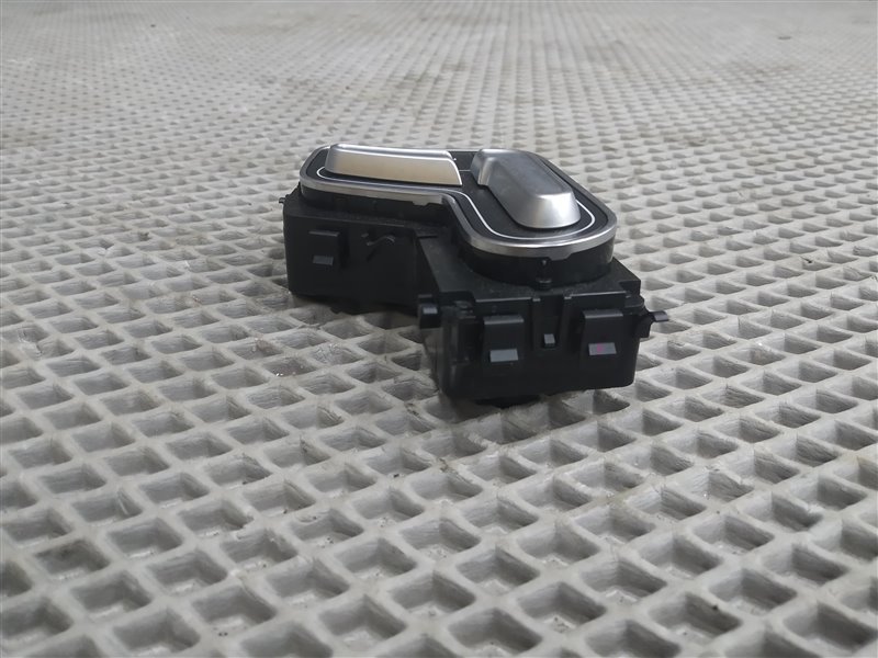 кнопки управления сиденьем, 6750 рублей, Санкт-Петербург