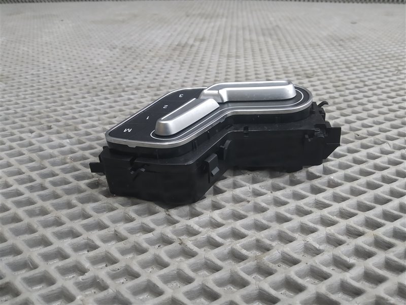 кнопки управления сиденьем, 6750 рублей, Санкт-Петербург