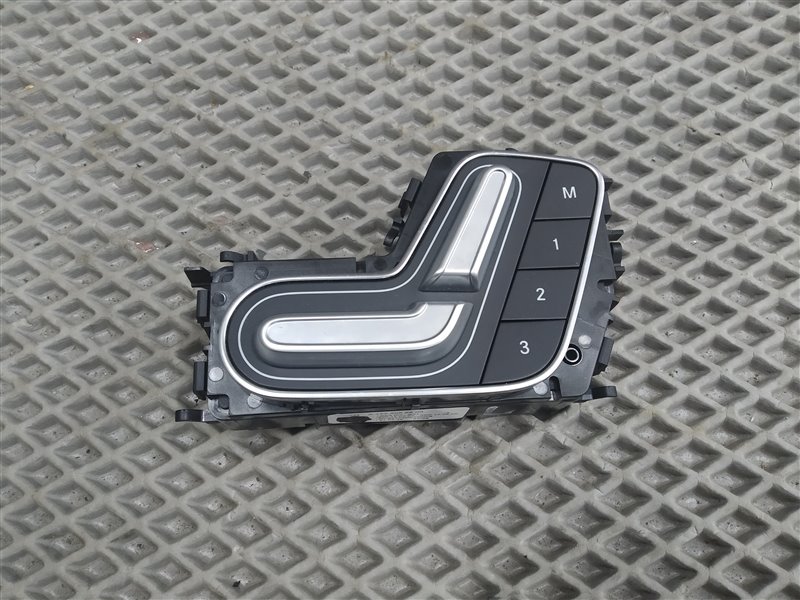 кнопки управления сиденьем, 6750 рублей, Санкт-Петербург