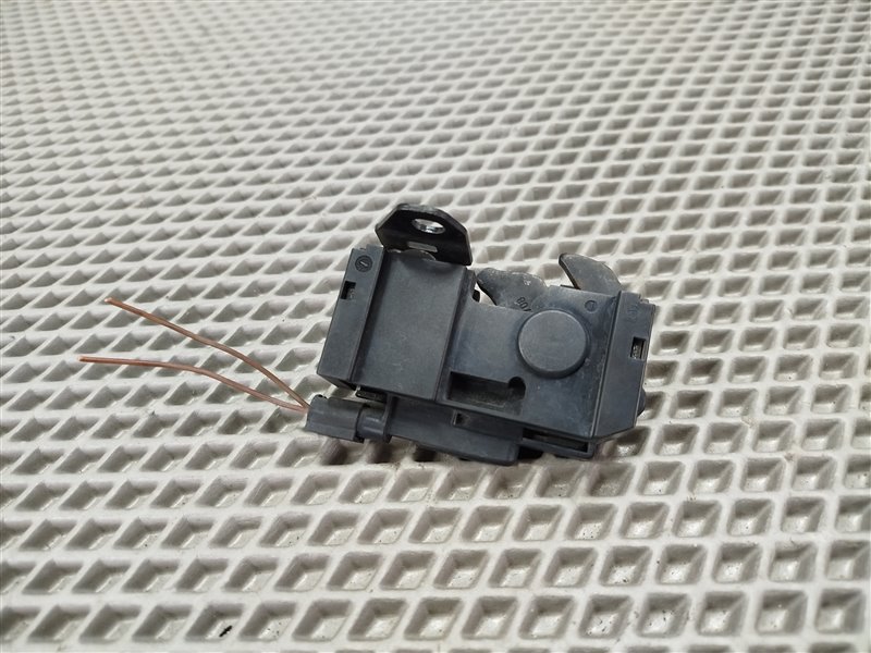 замок капота, 2655 рублей, Санкт-Петербург