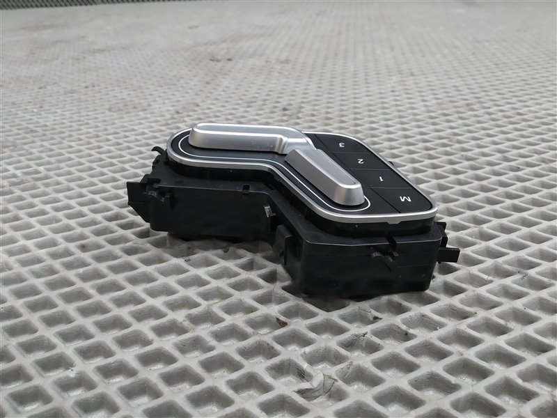 кнопки управления сиденьем, 7300 рублей, Санкт-Петербург