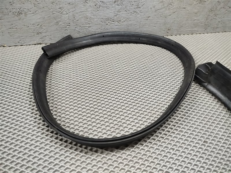 уплотнитель капота, 2900 рублей, Санкт-Петербург