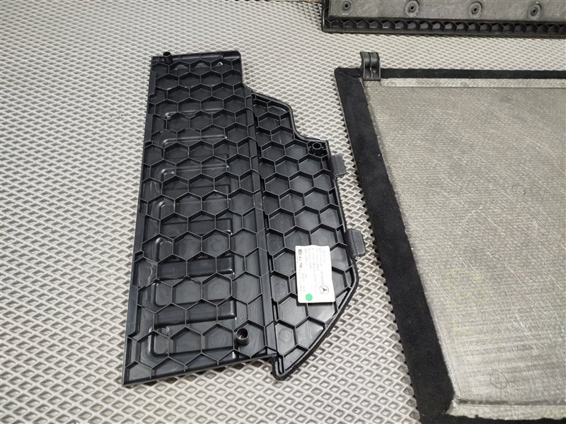 пол багажника, 3770 рублей, Санкт-Петербург