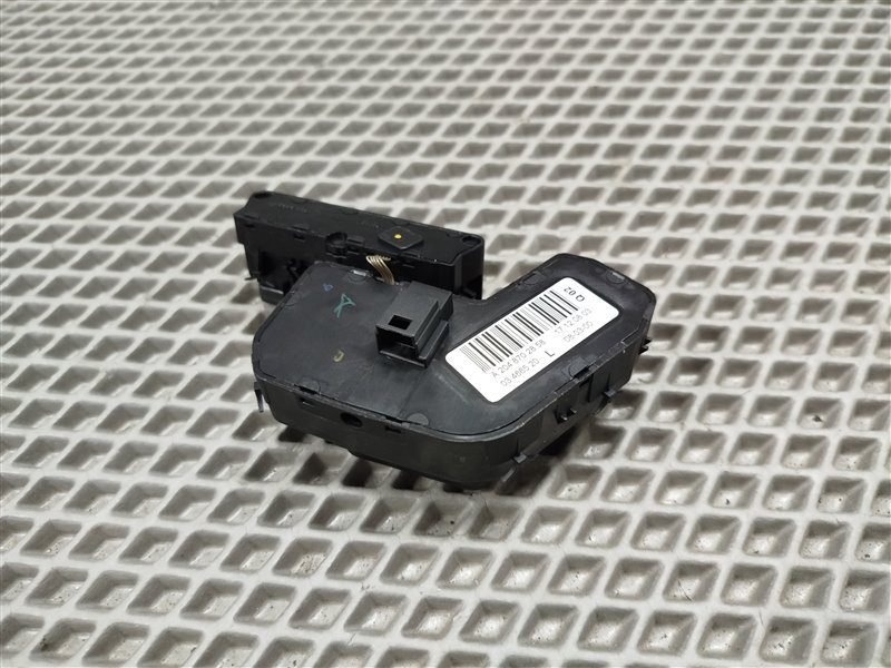 кнопки управления сиденьем, 2225 рублей, Санкт-Петербург