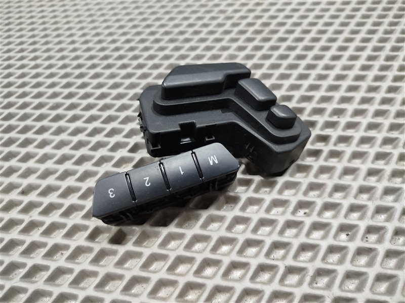 кнопки управления сиденьем, 2225 рублей, Санкт-Петербург