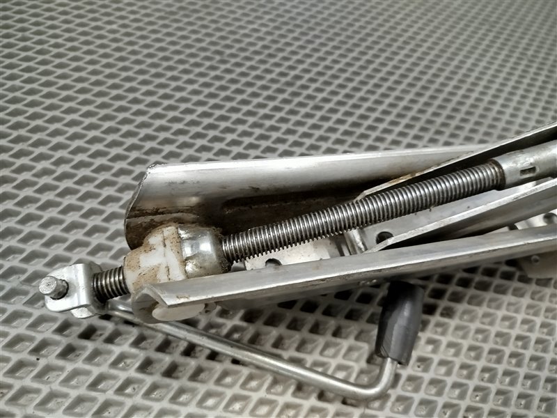 домкрат, 2500 рублей, Санкт-Петербург