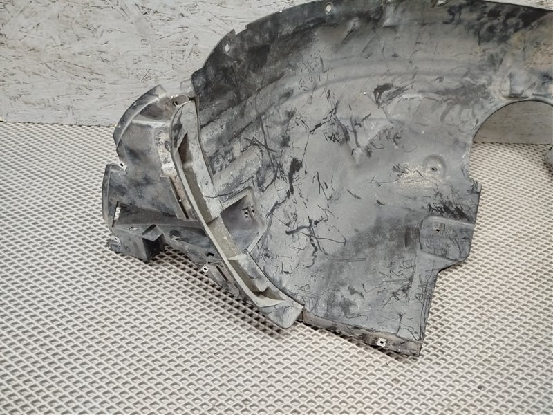 подкрылок, 9000 рублей, Санкт-Петербург