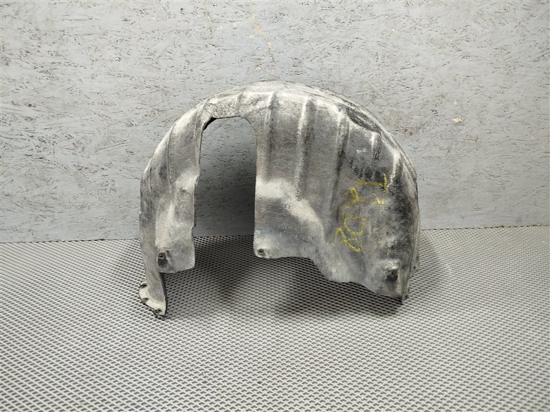 подкрылок, 6000 рублей, Санкт-Петербург