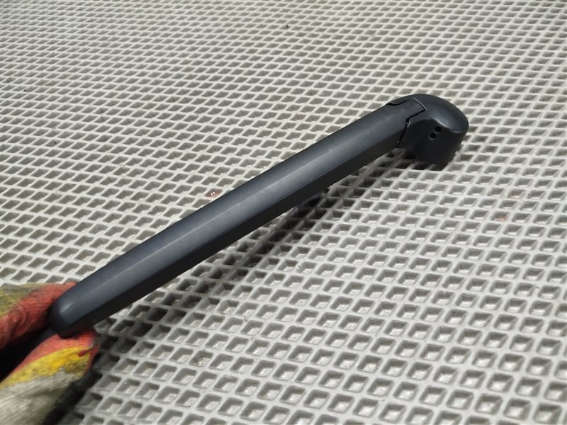 поводок стеклоочистителя, 2500 рублей, Санкт-Петербург